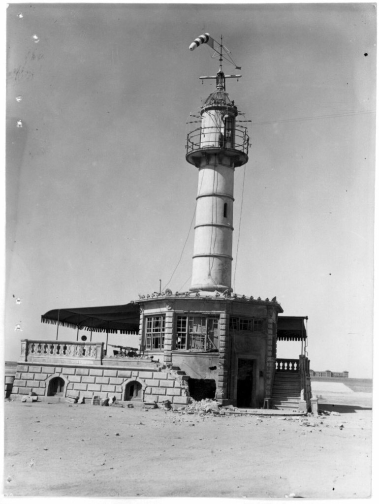 Torre de mando del aeródromo de Cuatro Vientos, efectos del bombardeo