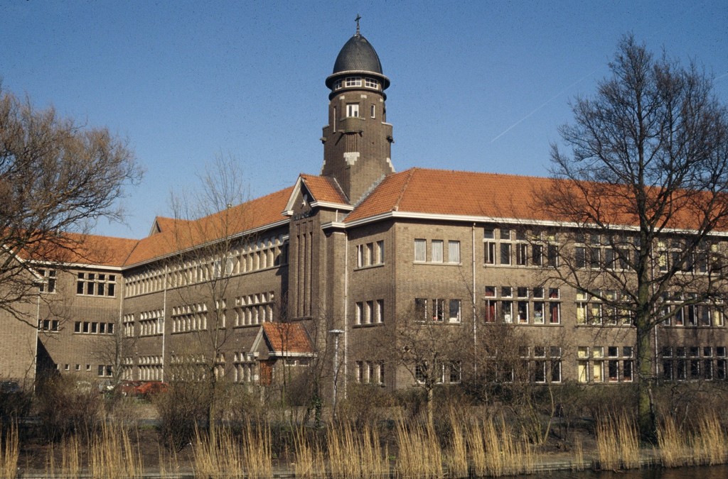 Alkmaar. Peter Canisius College