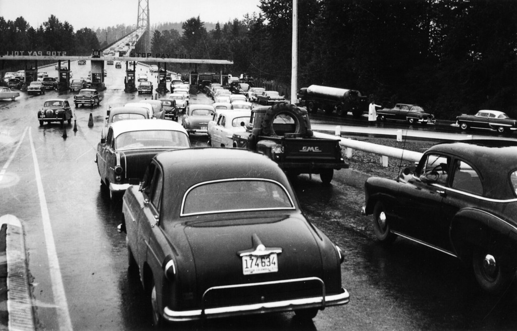 Toll booth traffic at north end Lions Gate Bridge