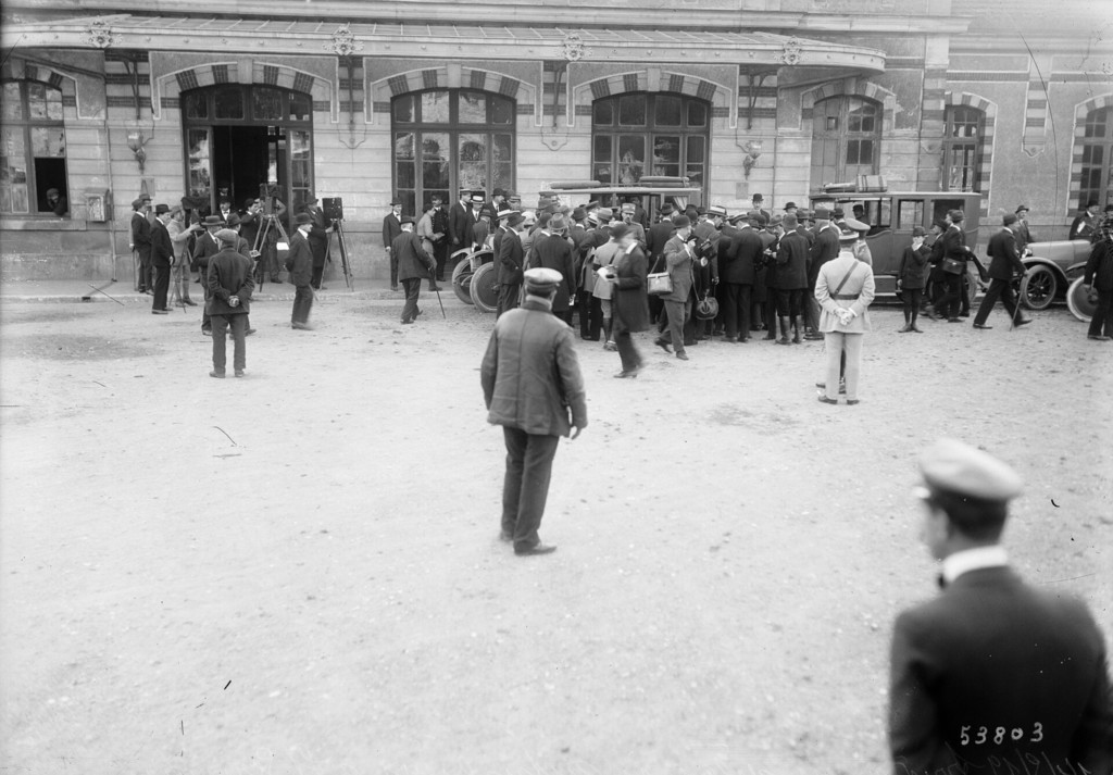 Arrivée des délégués autrichiens à Saint-Germain-en-Laye