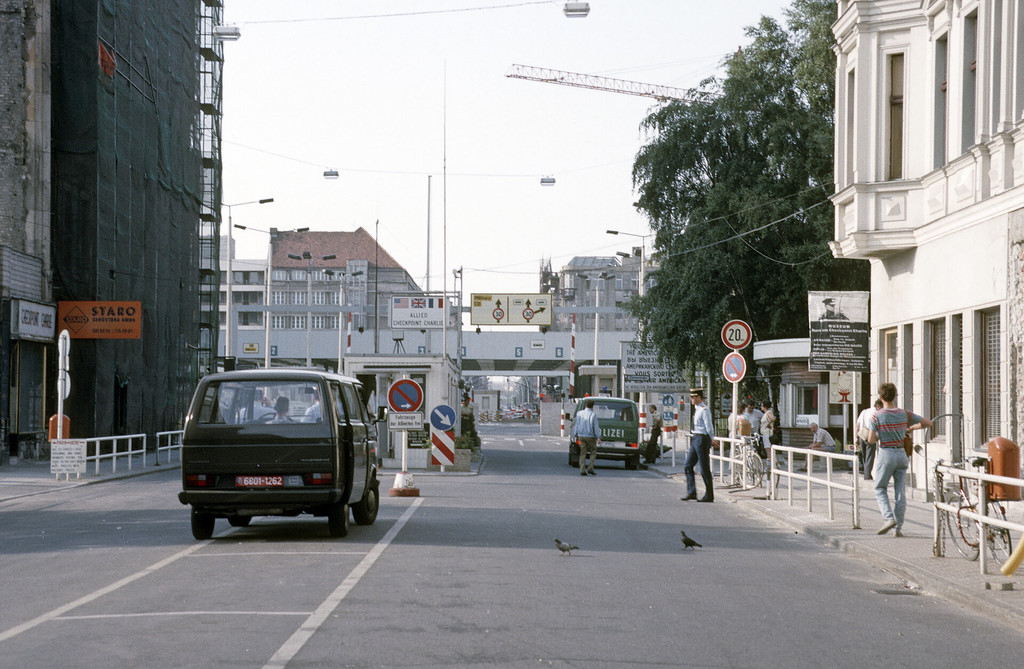 Checkpoint Charlie. Friedrichstraße