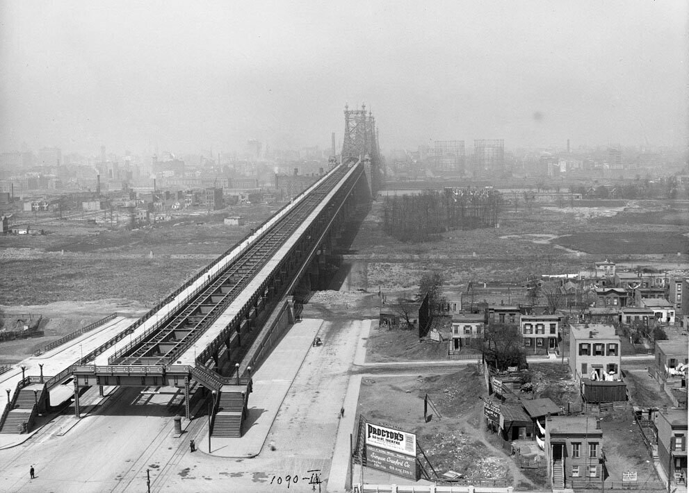 The Queensboro Bridge, leading to Manhattan, seen on May 1, 1912
