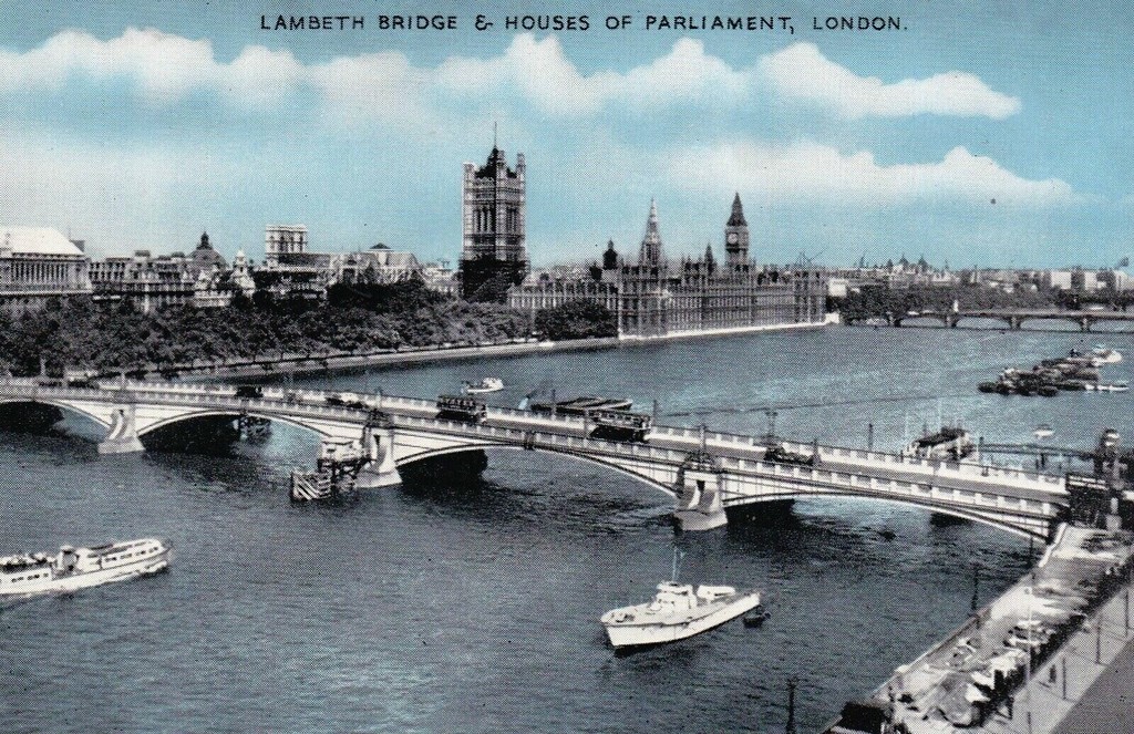 Lambeth Bridge