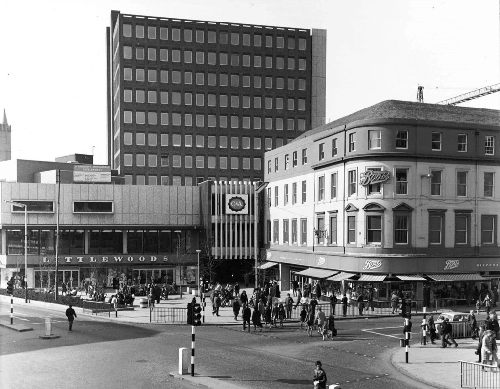 Boots corner, Dundee