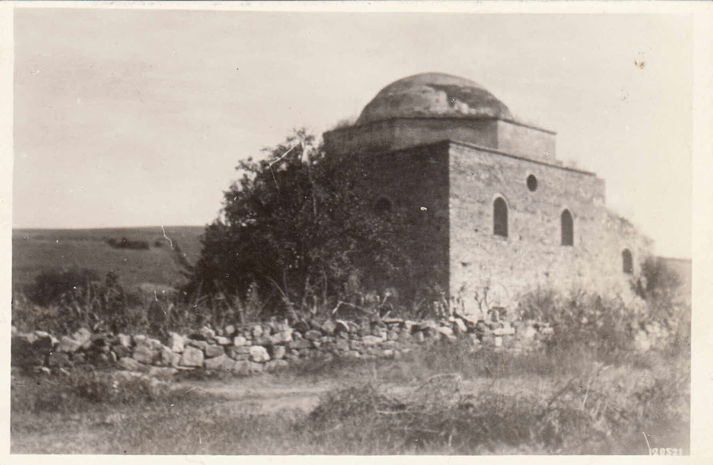 Стародавній мавзолею в долині Салгіра