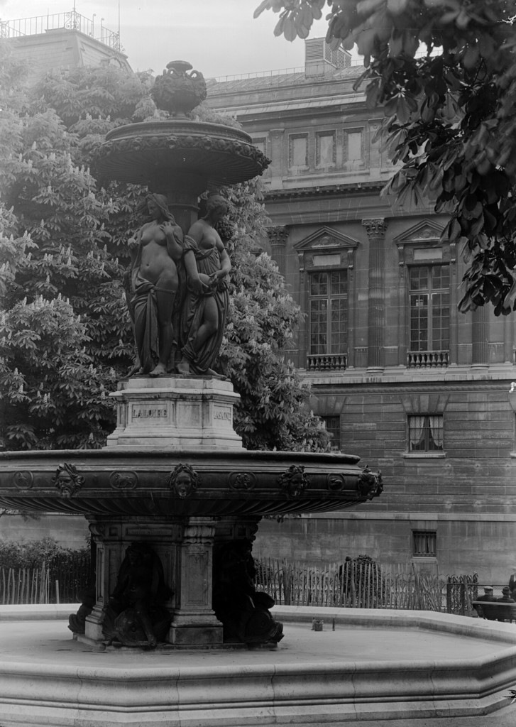 fontaine Louvois