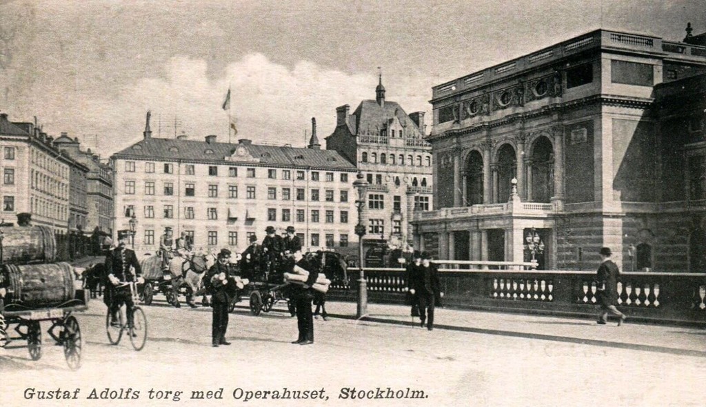 Gustav Adolfs torg med Operahuset