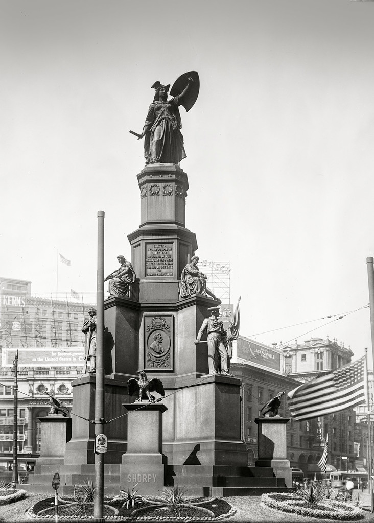 Michigan Soldiers' and Sailors' Monument, Cadillac Square