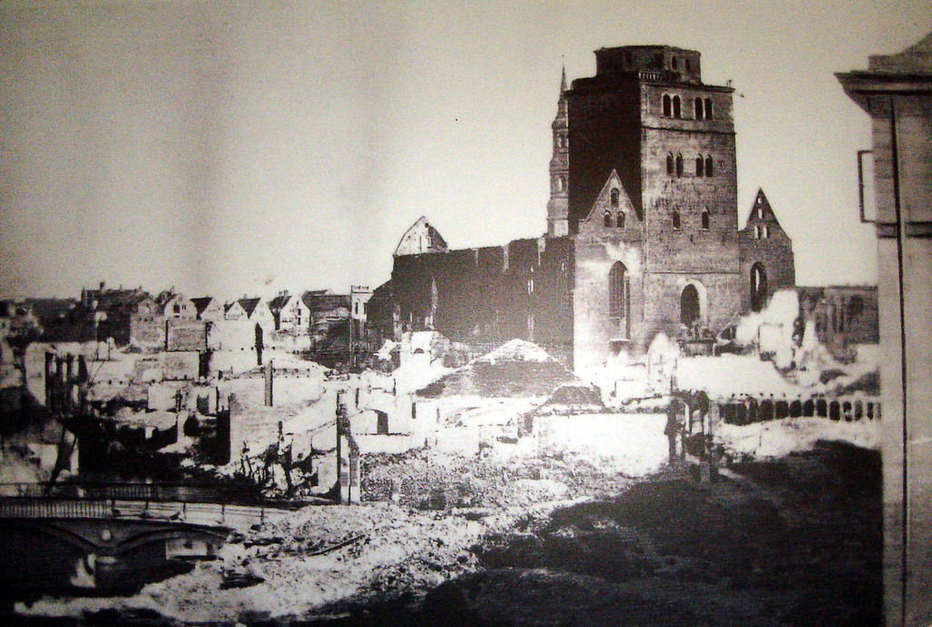 Nikolaikirche nach dem großen Brand 1842