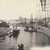 Quai Léon Bureau: bateaux et barque sous le pont transbordeur