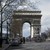 L'Arc de Triomphe vu des Champs-Élysées