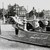 Amstel 21 tm 33 (v.l.n.r.). Gezien naar het Waterlooplein, op de voorgrond Blauwbrug