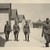 Vier SS-Offiziere vor den Hundertschaftskasernen