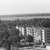 Vedere a clădirilor rezidențiale cu cinci ani din satul Krasnoye
