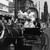Rosenmontagszug 1952. Kurfürstendamm. Prinzessin im Wagen