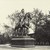 Exposition Universelle de 1867. Parc Prussien: statue du roi de Prusse par Drake