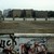 Potsdamer Platz mit einem Teil der Berliner Mauer