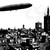 El conde Zeppelin sobrevuela en dirigible la ciudad