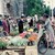 Bloemenkraam op de markt