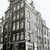 Sint Antoniesbreestraat 96-98 (v.r.n.l.). Rechts ingang Moddermolensteeg
