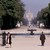 Perspective: jardin des Tuileries, l'obélisque de la Concorde et l'arc de Triomphe